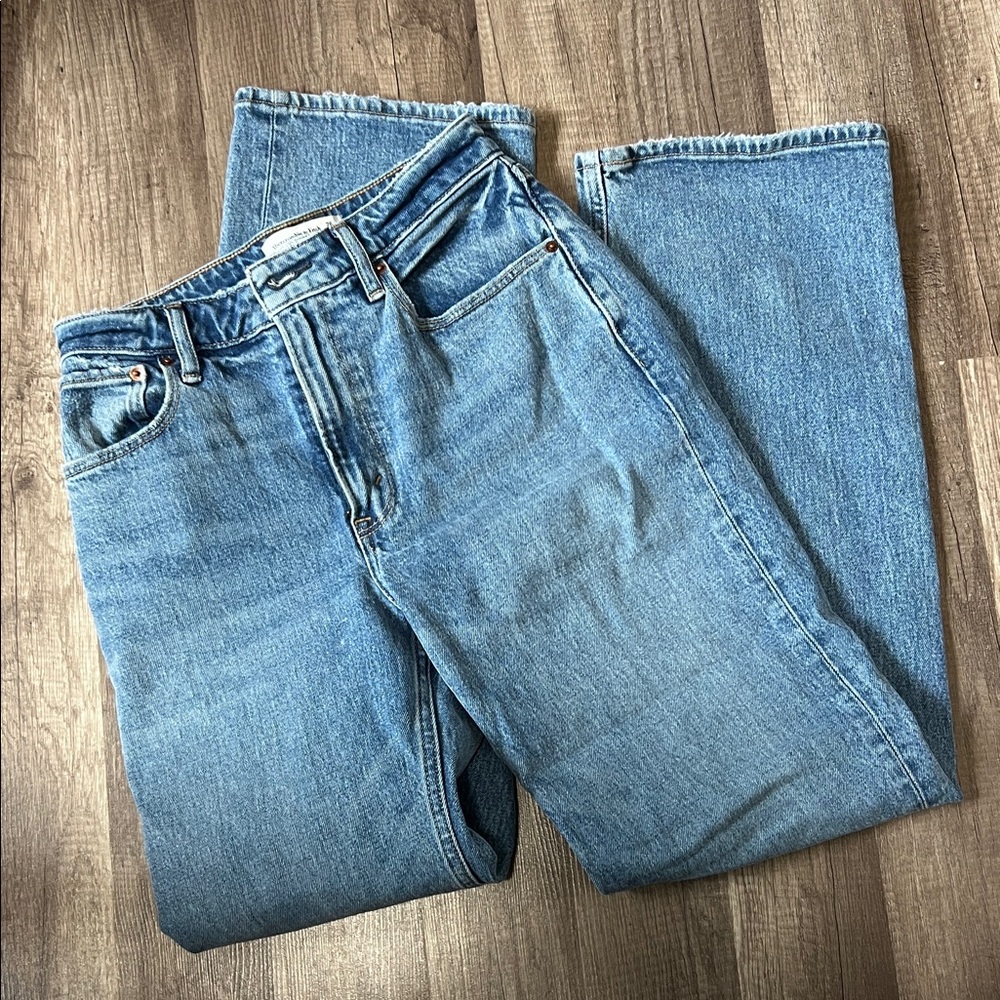 Abercrombie curve love 90s relaxed jeans
